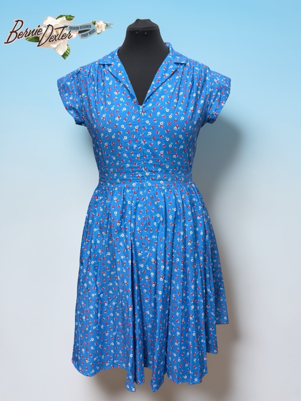 Bernie Dexter Kelli Fit & Flare Midi Dress in Blue Floral Sz XL (never worn)